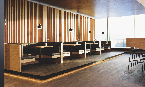 Lounge Swiss First