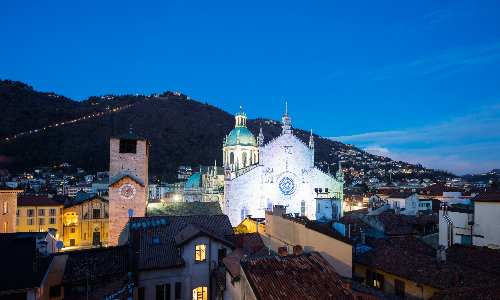 Como by night 555