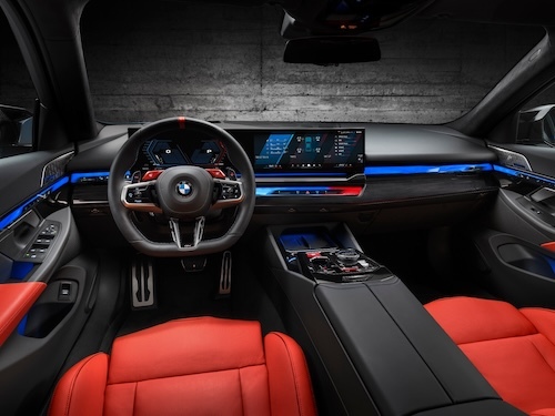 bmw m5 cockpit